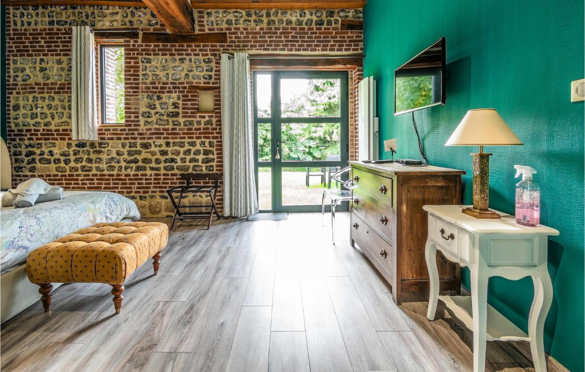 Stunning Home In Paluel With Wifi 外观 照片